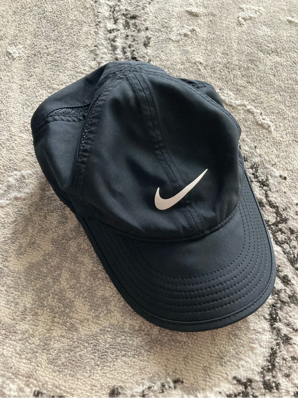 Nike Black Women’s Performance Swoosh Cap